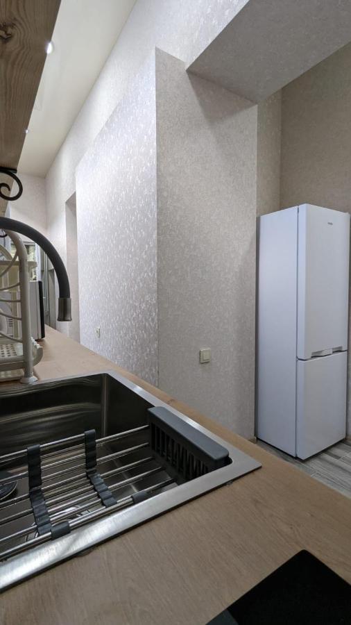 Lela Apartments Tbilisi Esterno foto