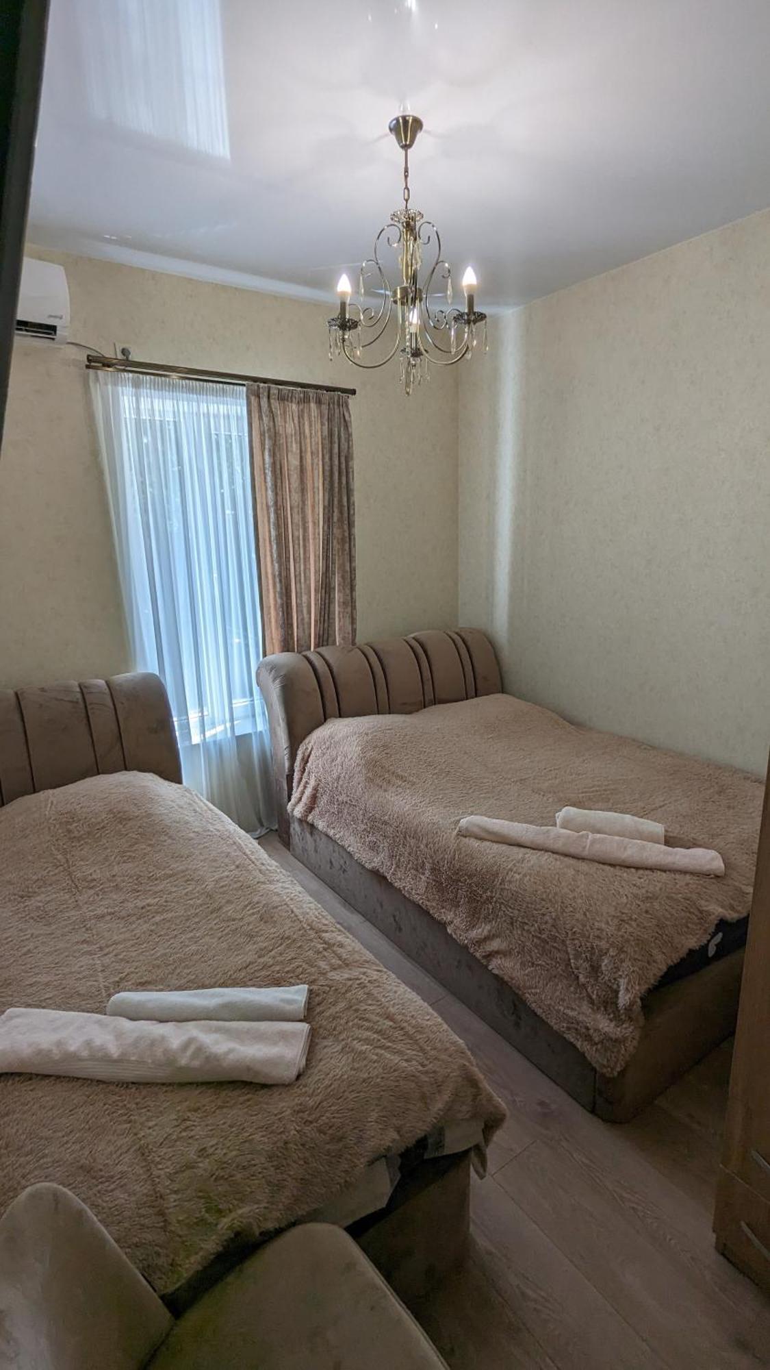 Lela Apartments Tbilisi Esterno foto