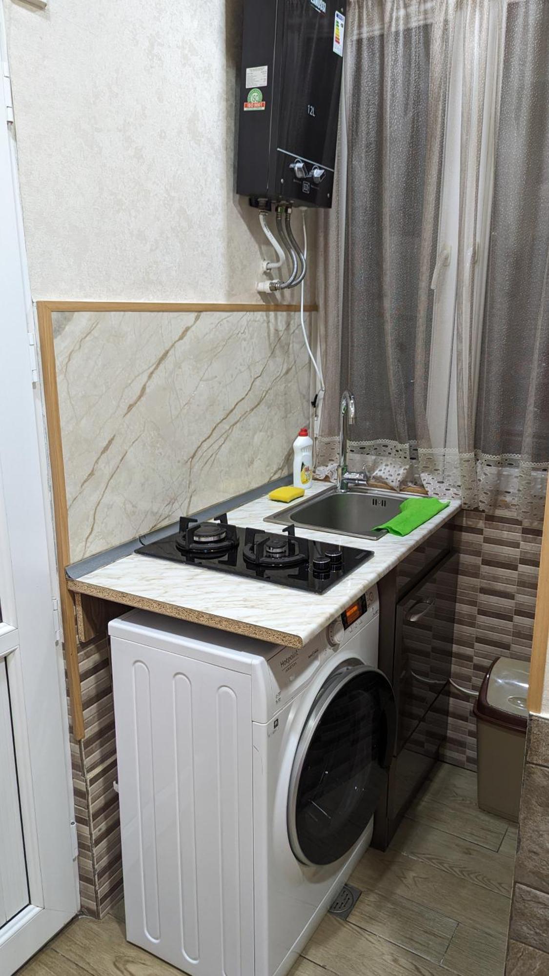 Lela Apartments Tbilisi Esterno foto