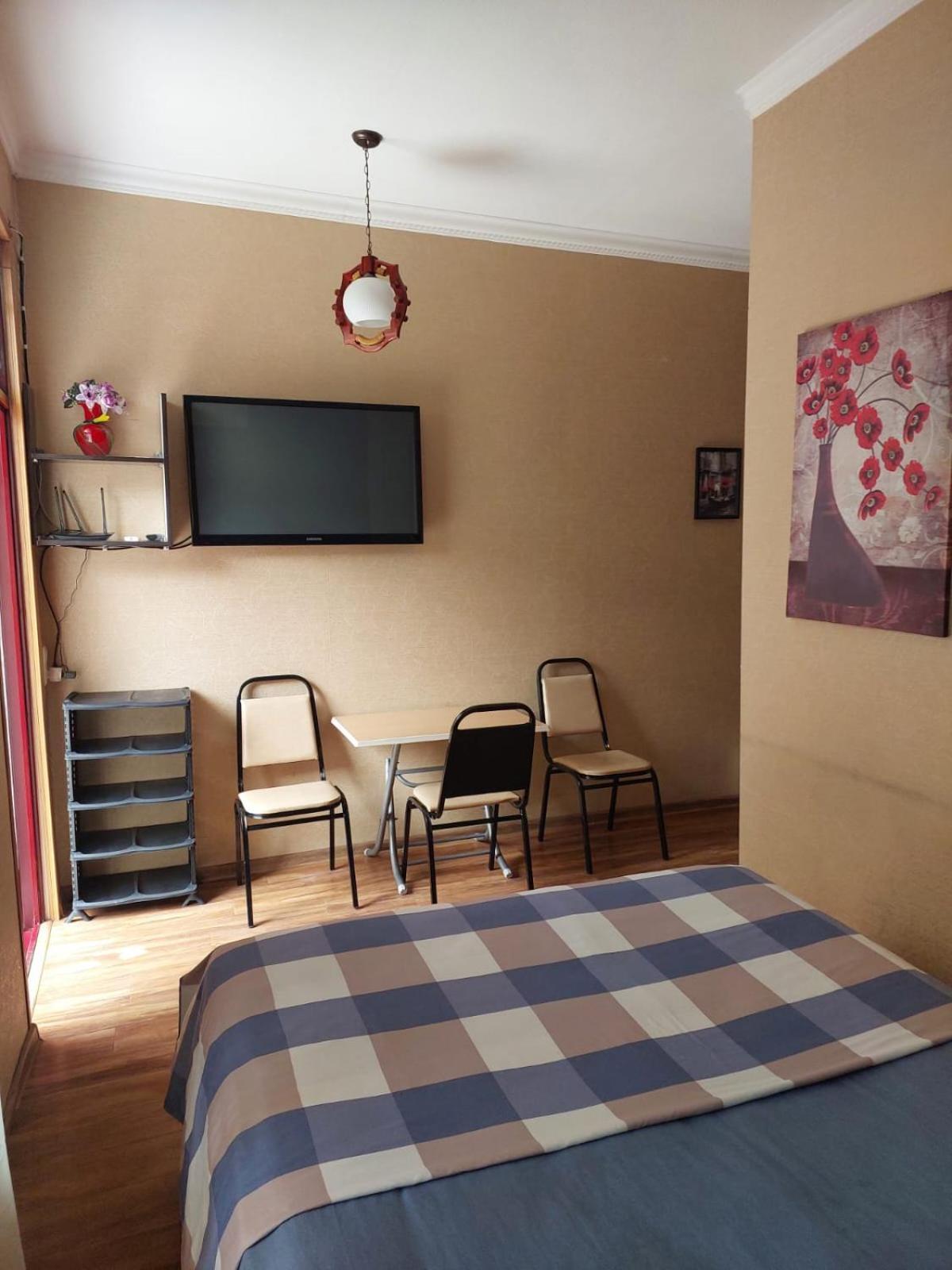Lela Apartments Tbilisi Esterno foto