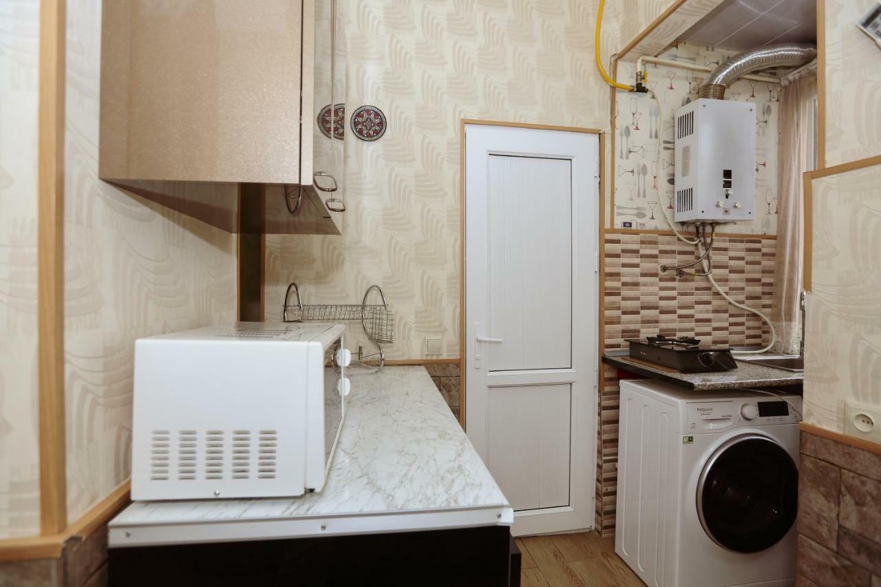 Lela Apartments Tbilisi Esterno foto